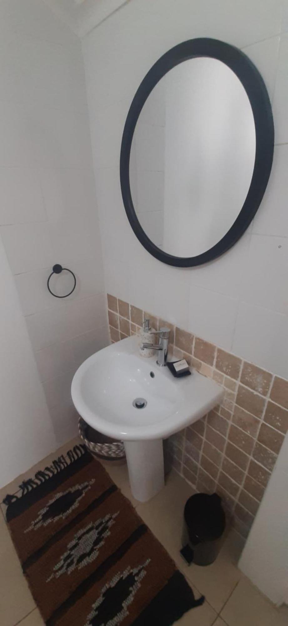 Beachview Guest Suites Port Elizabeth Extérieur photo